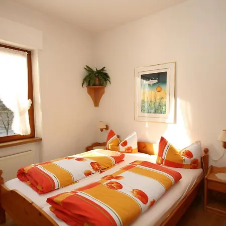 Alleinnutzung Hallenbad, Sauna, Dampfsauna In Zell an der Mosel