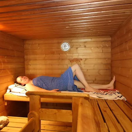 Alleinnutzung Hallenbad, Sauna, Dampfsauna In Apartment *