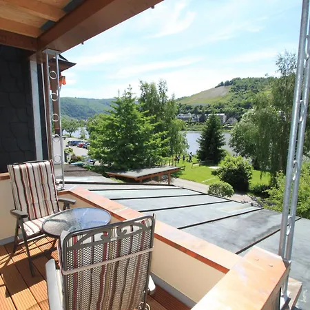 Alleinnutzung Hallenbad, Sauna, Dampfsauna In Zell an der Mosel